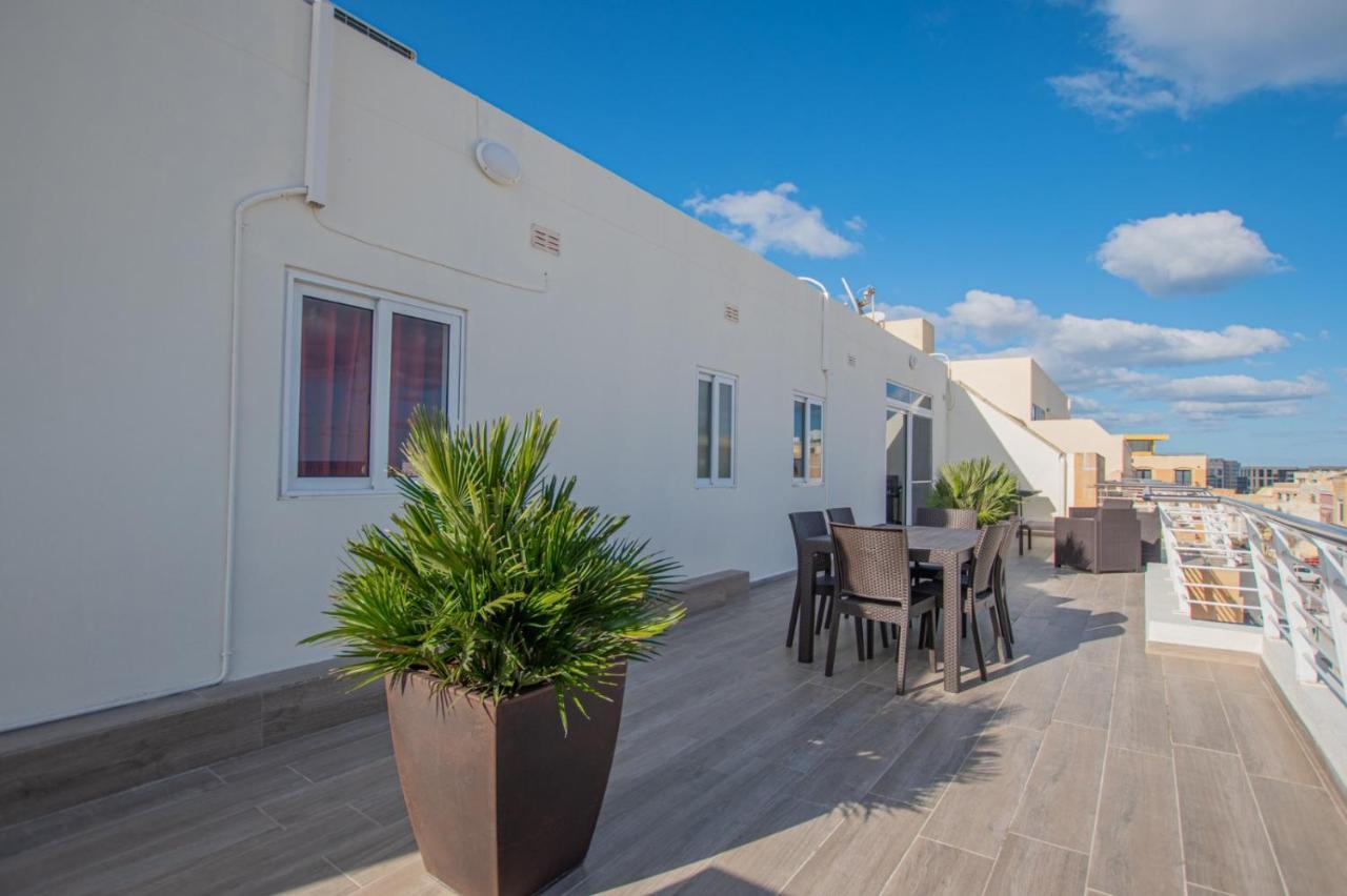 Kernice Penthouse With Sea And Country Views Of Xghajra Экстерьер фото