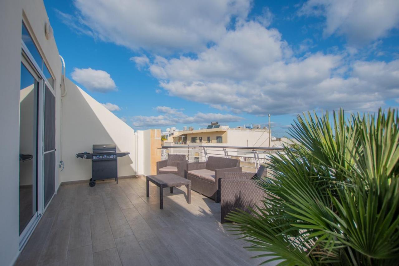 Kernice Penthouse With Sea And Country Views Of Xghajra Экстерьер фото